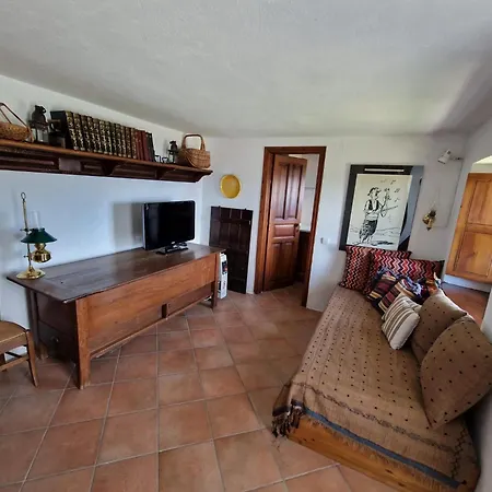 The Ambassador - Traditional Stone House Casa vacanze Katochori