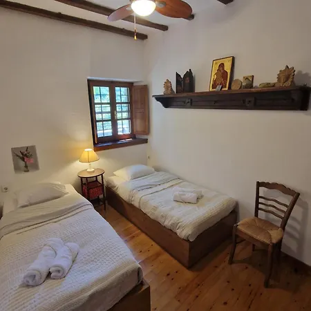 The Ambassador - Traditional Stone House * Katochori